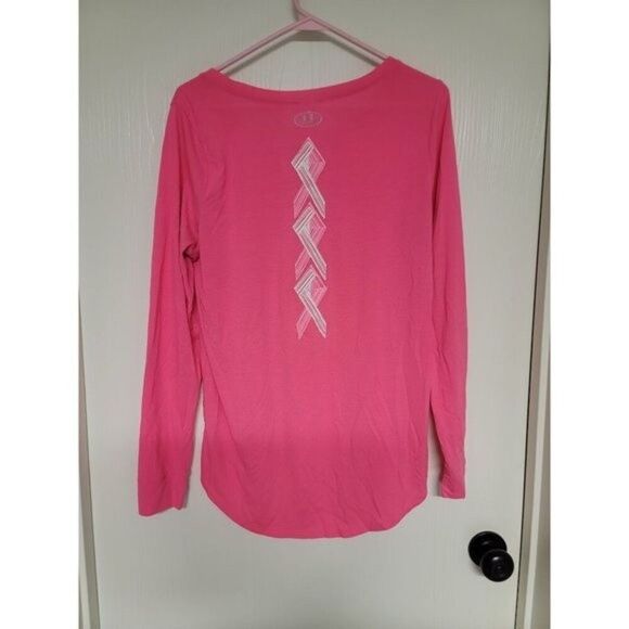 womens pink breast cancer awareness ribbon shirt - has spots - no size tag - Picture 3 of 3
